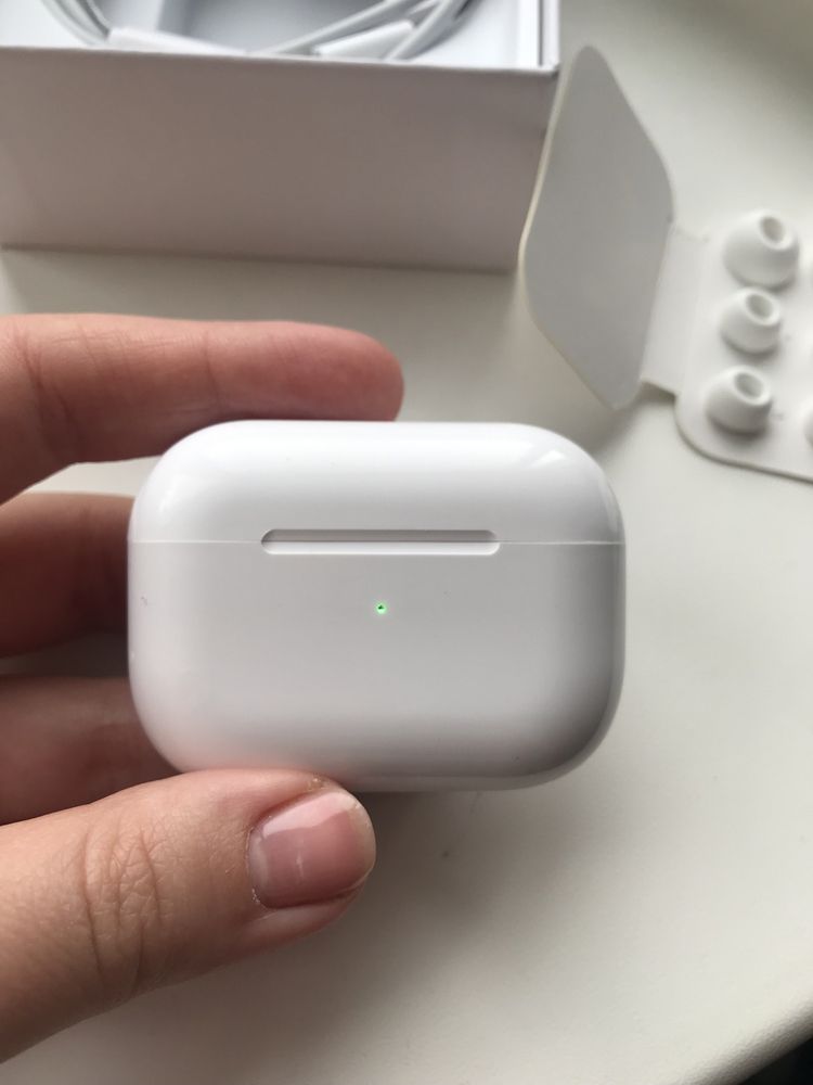 AirPods Pro (2rd generation)