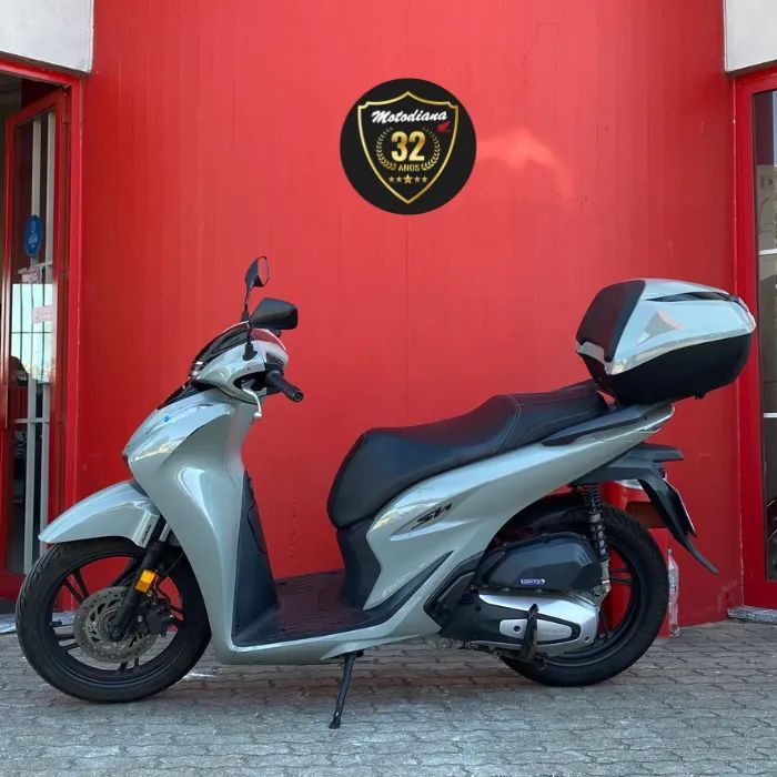 Honda SH  125SMART TOP BOX COM MAPIT