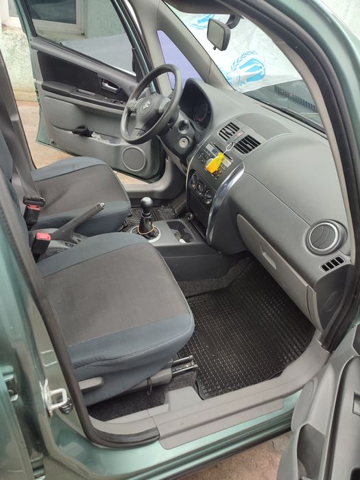 Продам Suzuki 2013г