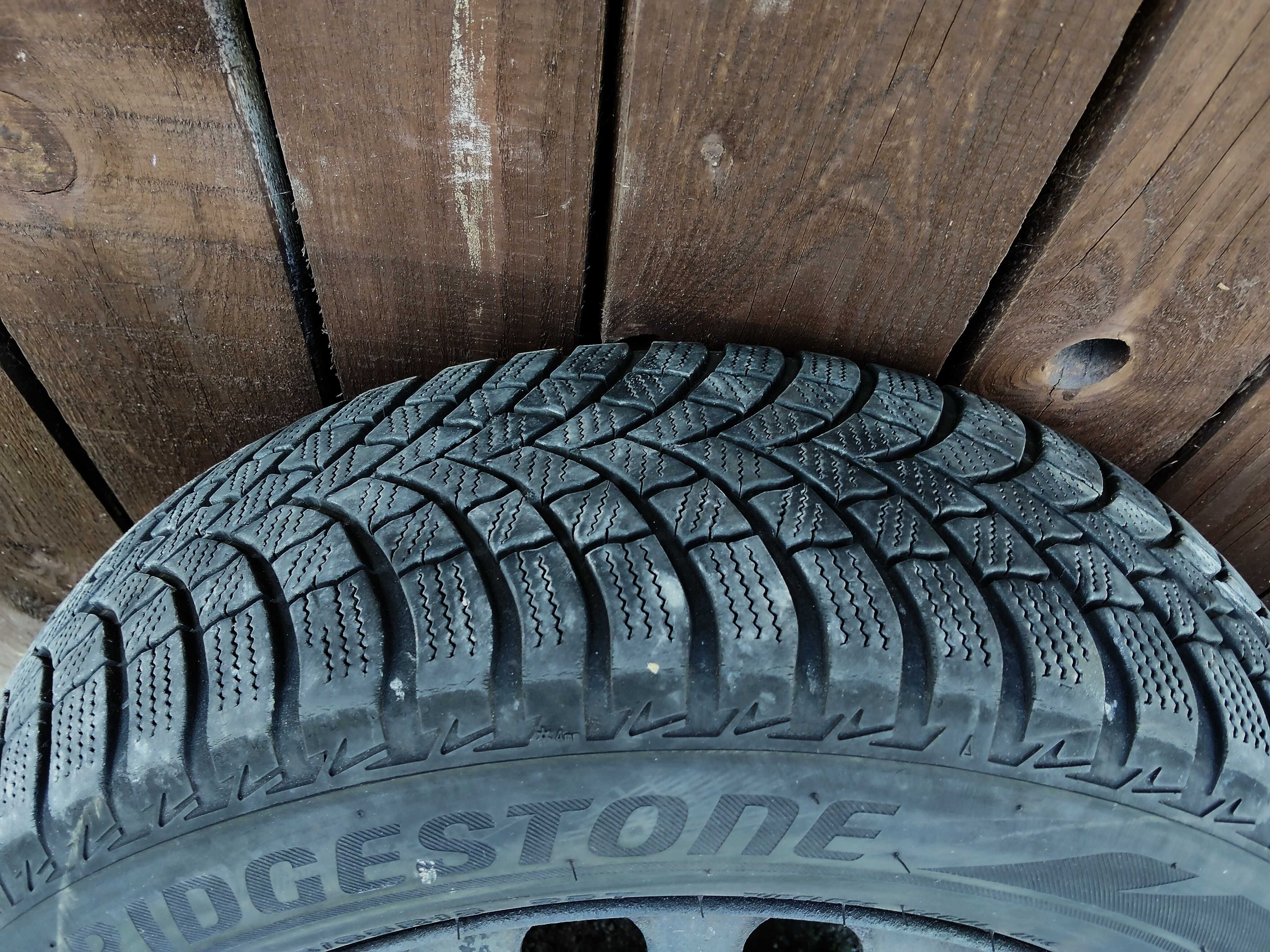 Koła Ford 5x108 15' z oponami zimowymi