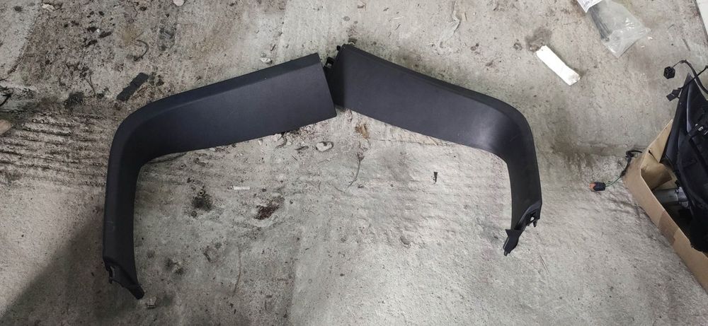 KR TAPICERKA OSŁONA KLAPY TYŁ GÓRA MEGANE IV H/B