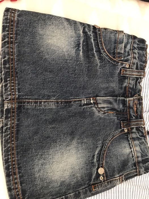 2 peças - Camisas, calçoes e minisaias 3-4 anos
