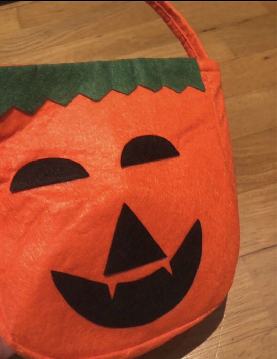 Wiaderko torba na cukierki Halloween 48tknt