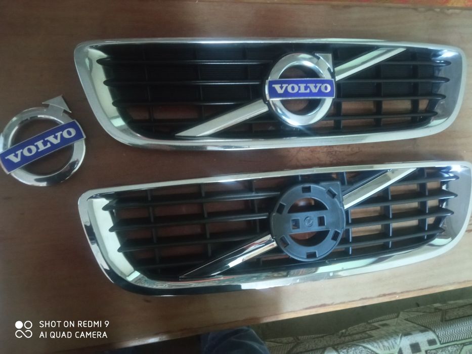 Розборка volvo v50 Вольво в50 R design  Гриль,решітка Вольво в50 volvo