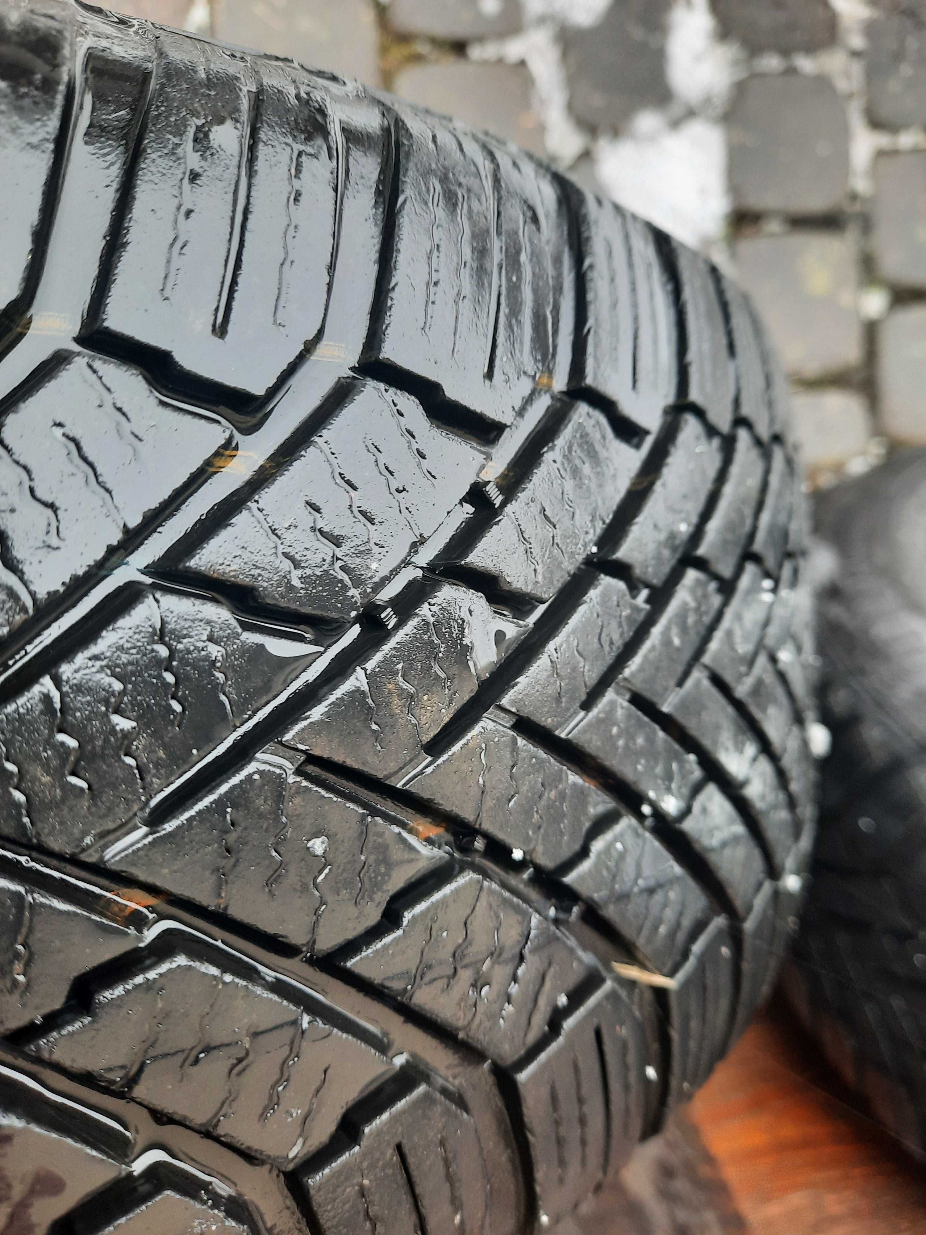 Alufelgi 15" RONAL  z oponami zimowymi Continental 185/60 R15