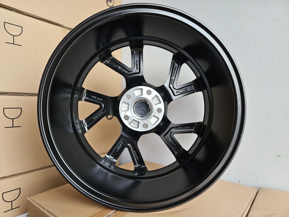 Dacia Duster III 17 " Nowe 5x114,3 Felgi Duster 2024 Alufelgi Czarne