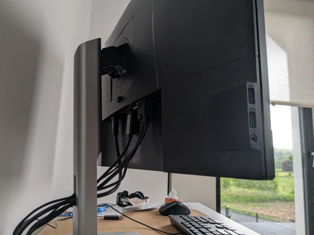 Monitor Dell 2418HZm