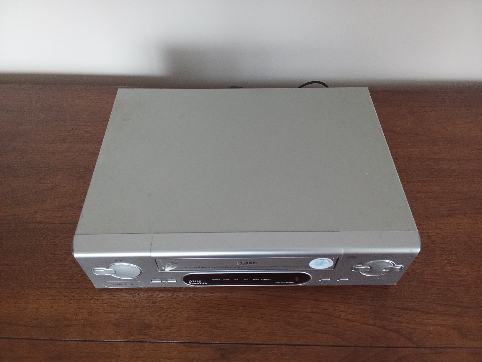 Odtwarzacz VHS z nagrywaniem LG LV278d