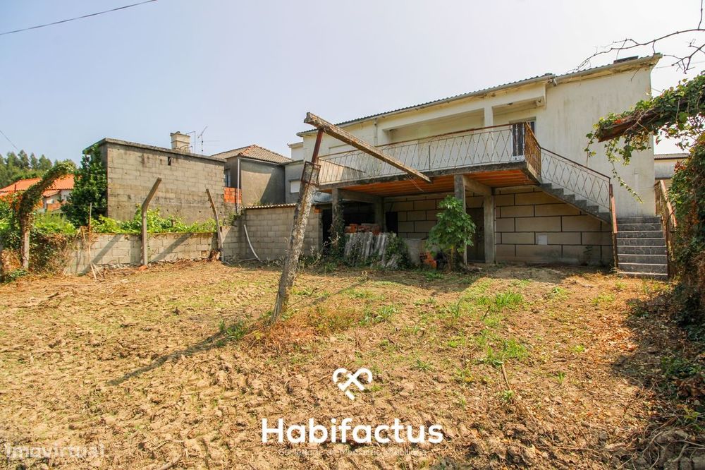 Moradia T2 a 12 minutos de Vila Nova de Paiva.