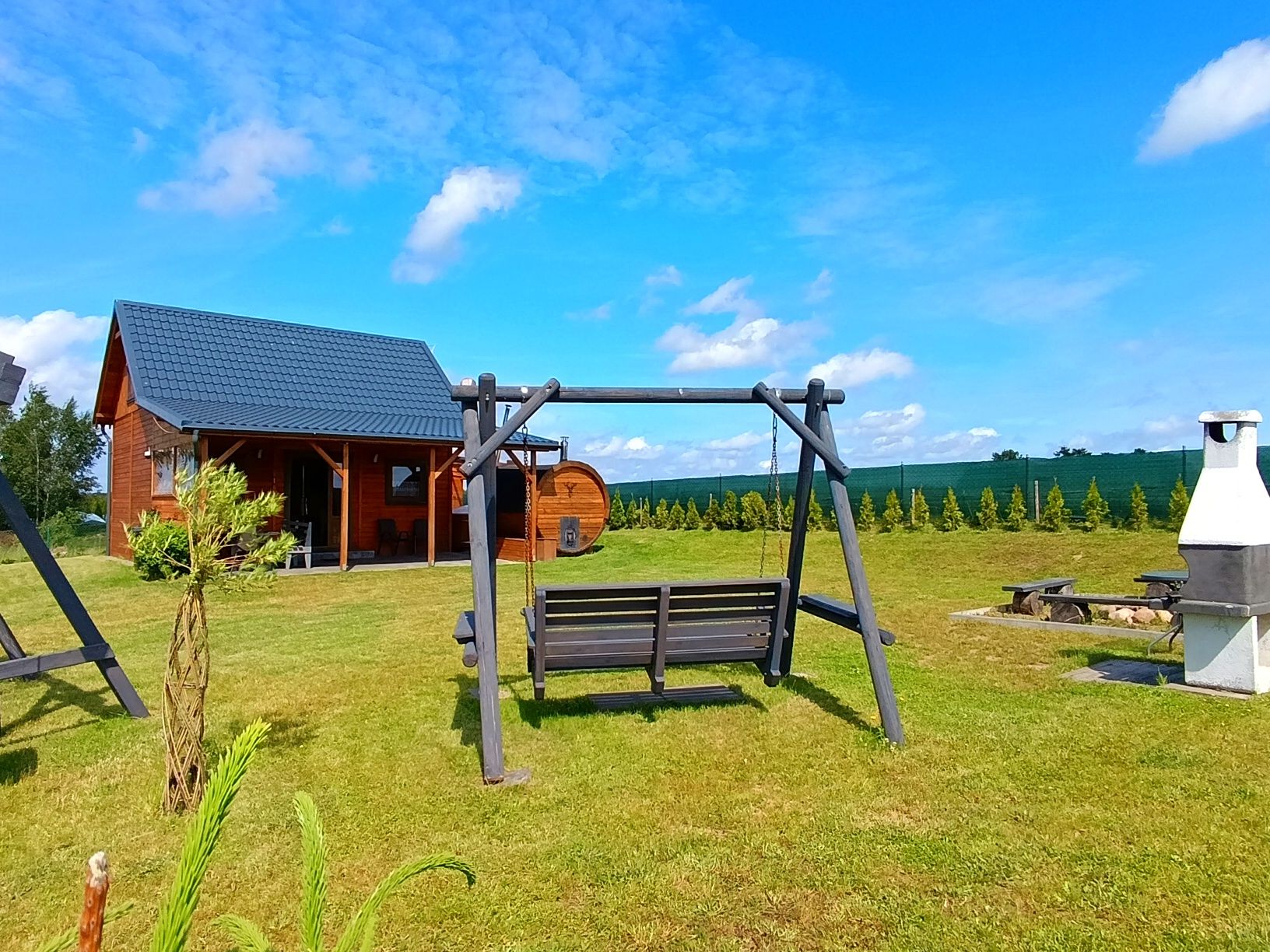 domek na Kaszubach,Gowidlino, balia, jacuzzi sauna beczka Kaszuby staw