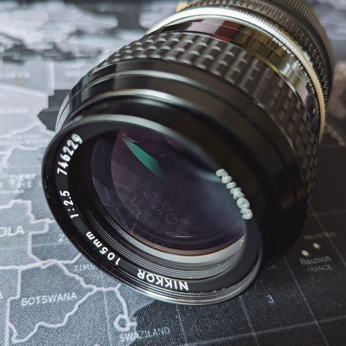 Nikkor 105mm f2.5 (Nikon - Sony Nex)