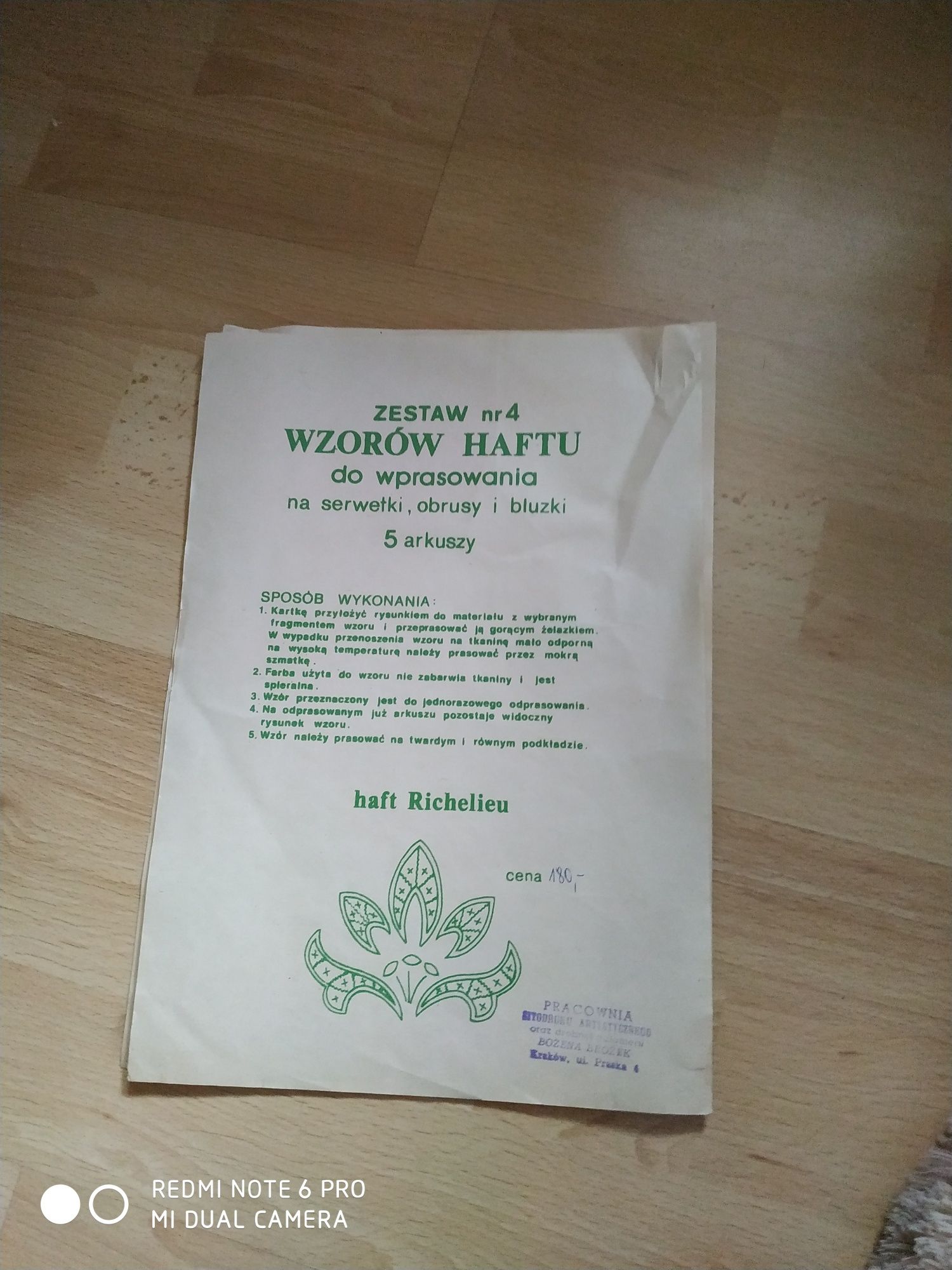 Wzory haftów . PRL.