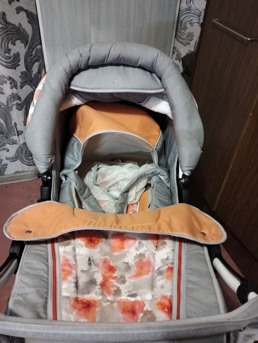 Коляска  , три в одном