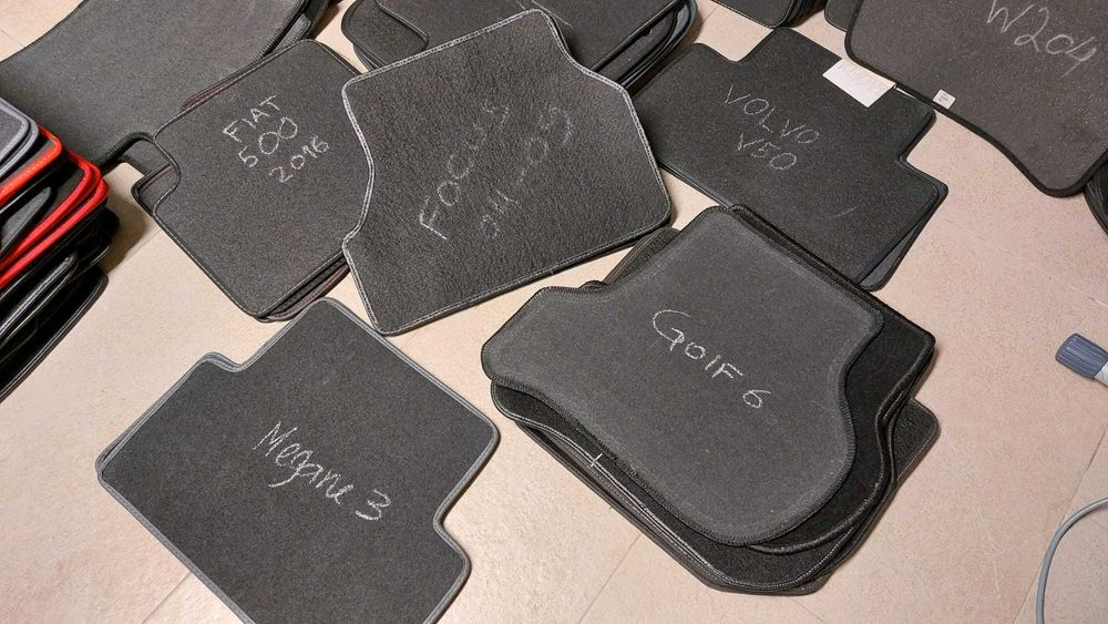 Tapetes TRASEIROS Auto ( Diversas marcas e modelos)