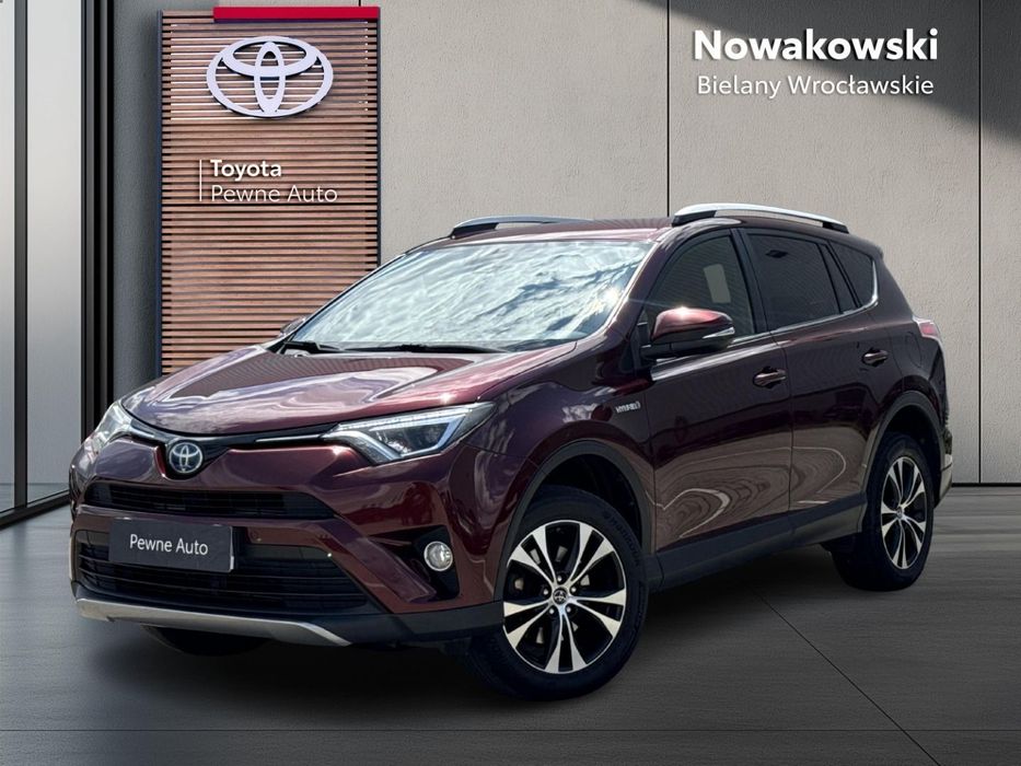 Toyota RAV4 Hybrid Premium 4x2 + Style | Automat
