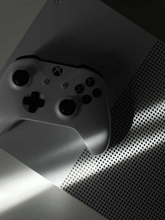 Xbox one S 1TB
