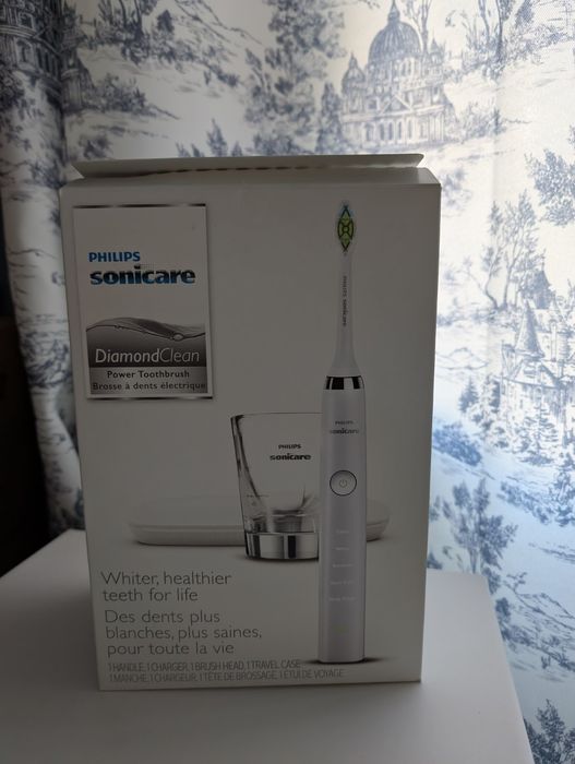 Зубна електрощітка PHILIPS Sonicare DiamondClean Classic HX9331/43