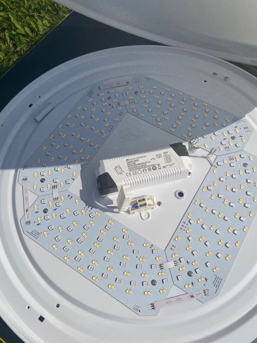 EGLO connect Totari-C lampa sufitowa LED CCT/Plafon