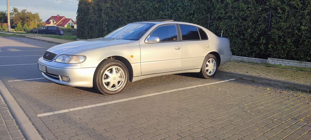 Lexus GS300 mk1 stan kolekcjonerski 2JZ limuzyna skóra