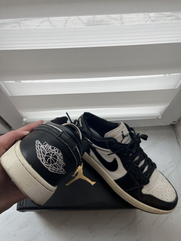 Nike Air Jordan 1 Panda