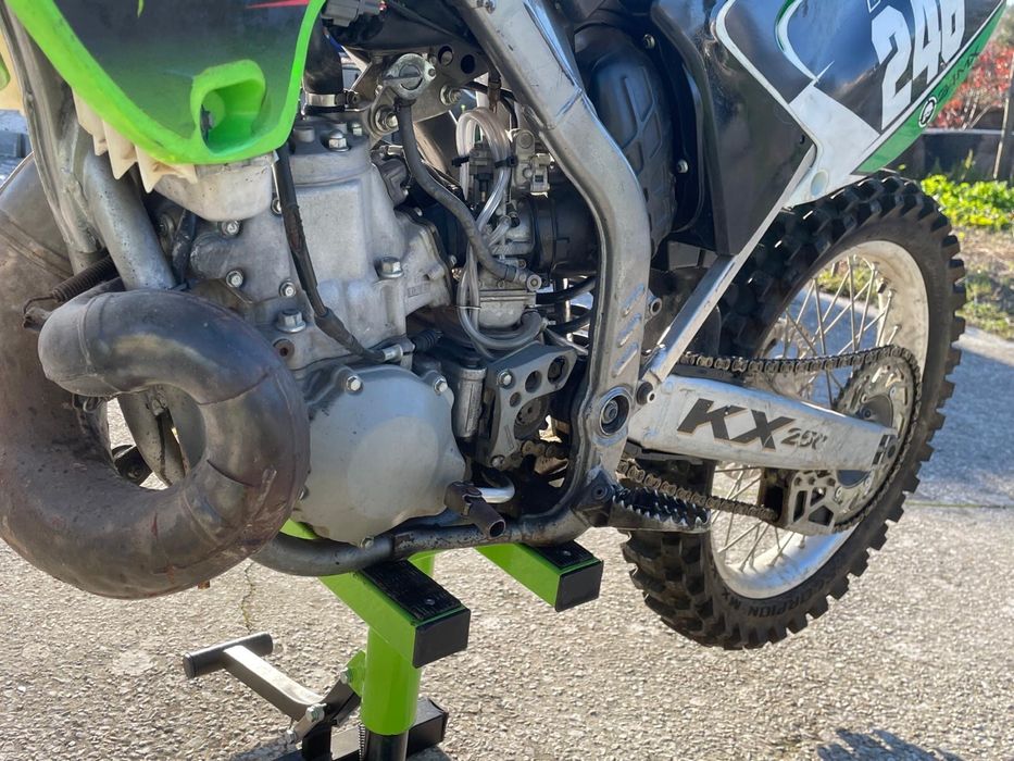 Kawasaki kx250 2 tempos