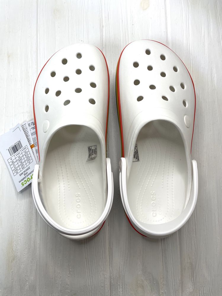 Жіночі Crocs на платформе райдужная платформа