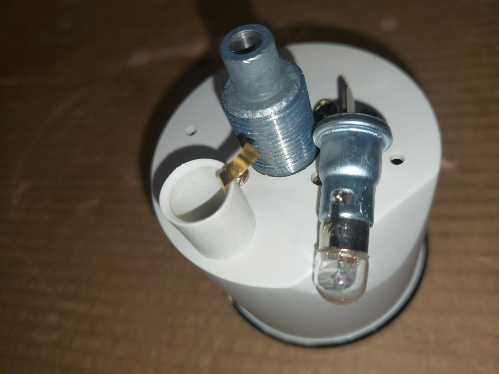 Nowy polski licznik predkosciomierz wsk 125 175 b3 plastikowa lampa
