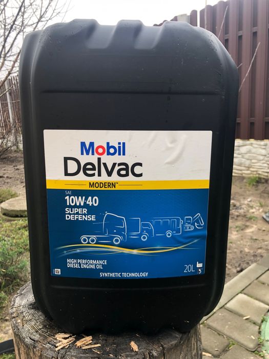 Моторна олива Mobil Delvac 10W-40