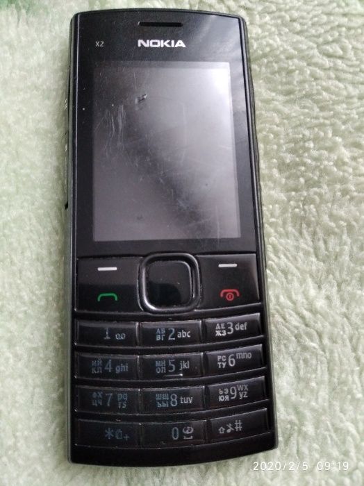 Продам Nokia x2-02