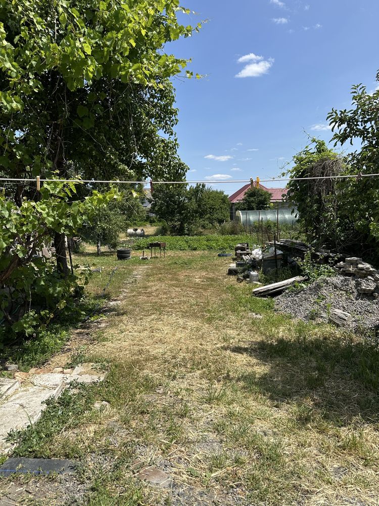 Продам дом в городе .