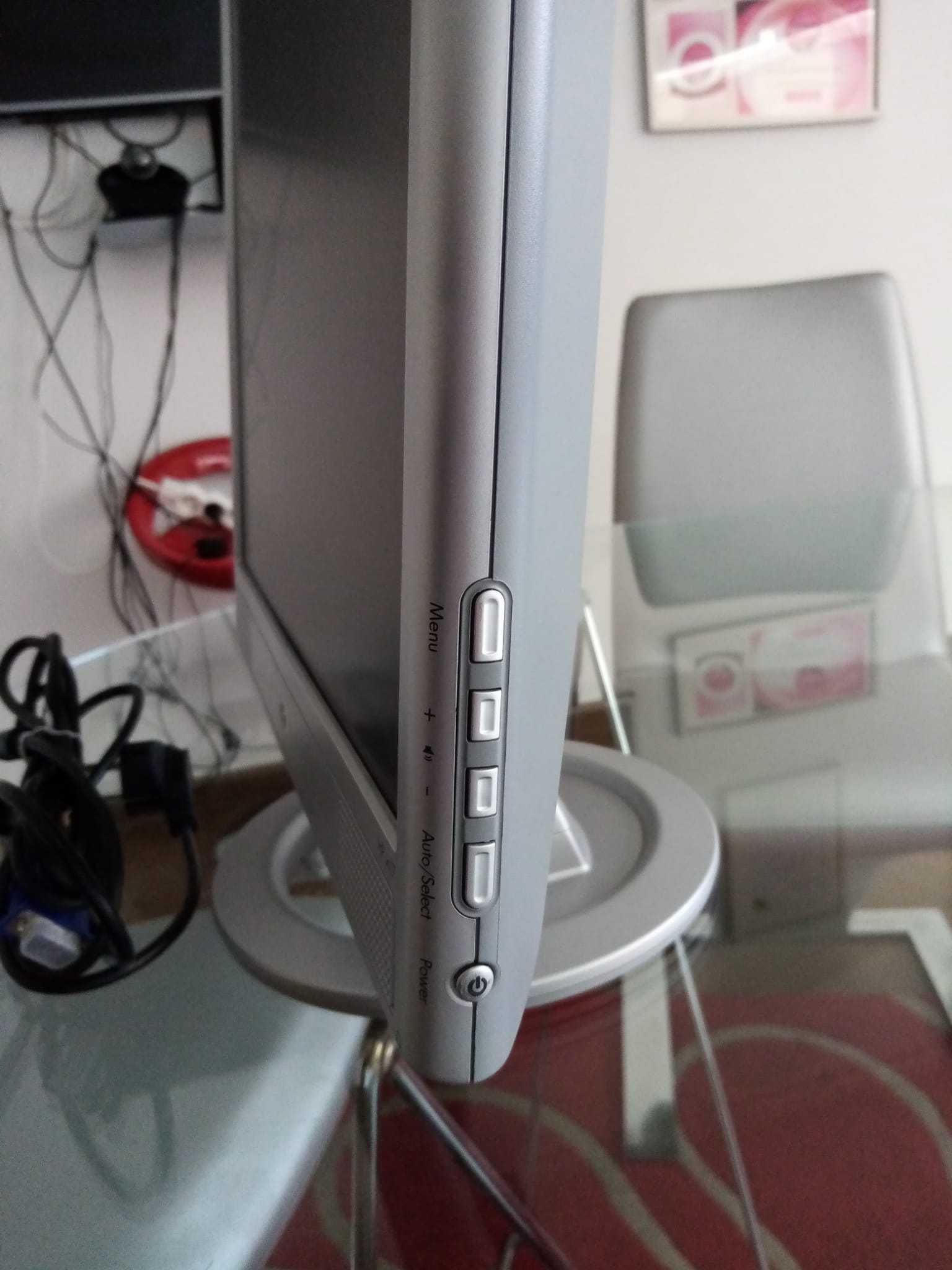 Monitor HP usado