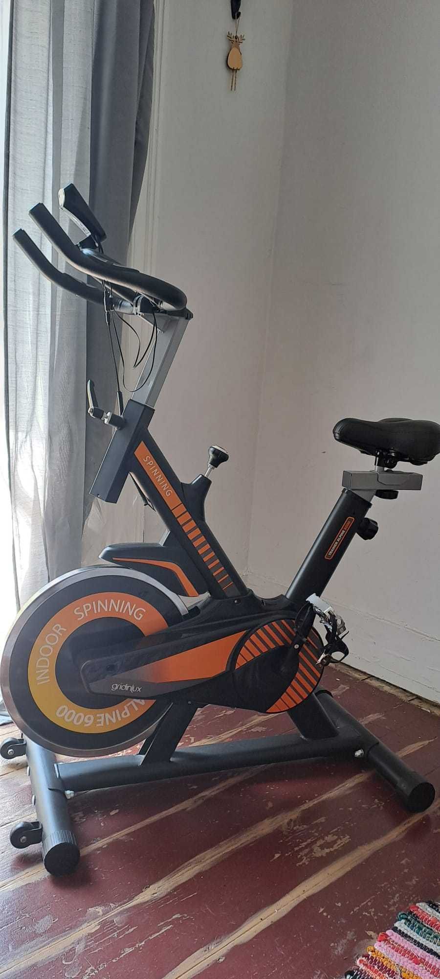 Bicicleta de Spinning GRIDINLUX Alpine 6000