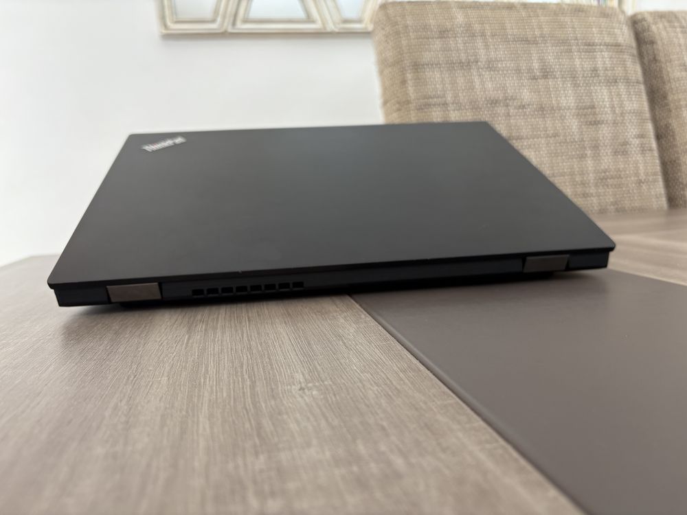 Lenovo ThinkPad L390 i5 8gen 512ssd Win11