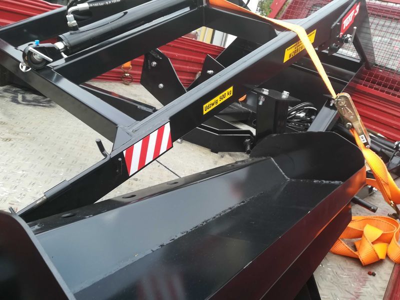 Ładowacz czołowy TUR do Ursus C 330 / C 330m / C-28 / 1,2,3 sekcje