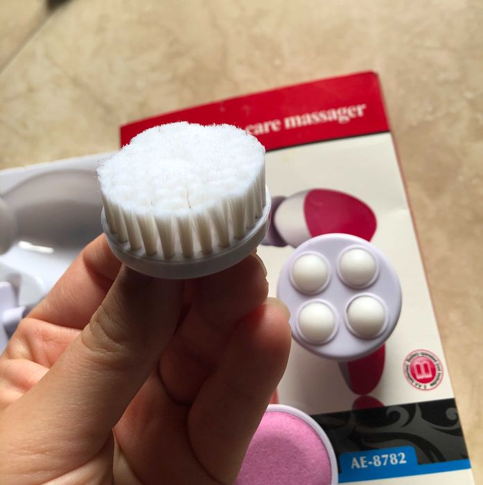 Escova de limpeza elétrica 5 em 1