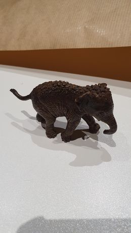 Schleich Figurka słoń słoniątko azjatyckie 14755