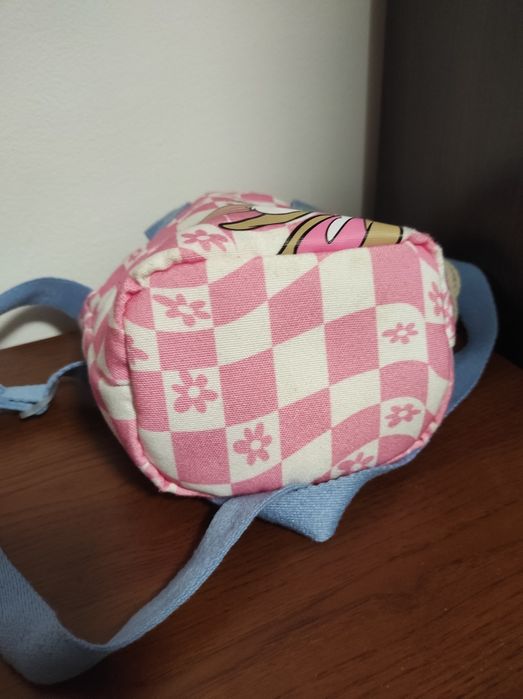 Torebka, Zwariowane Melodie, Lola