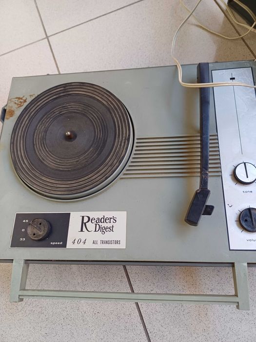 Gira discos vintage para restauro