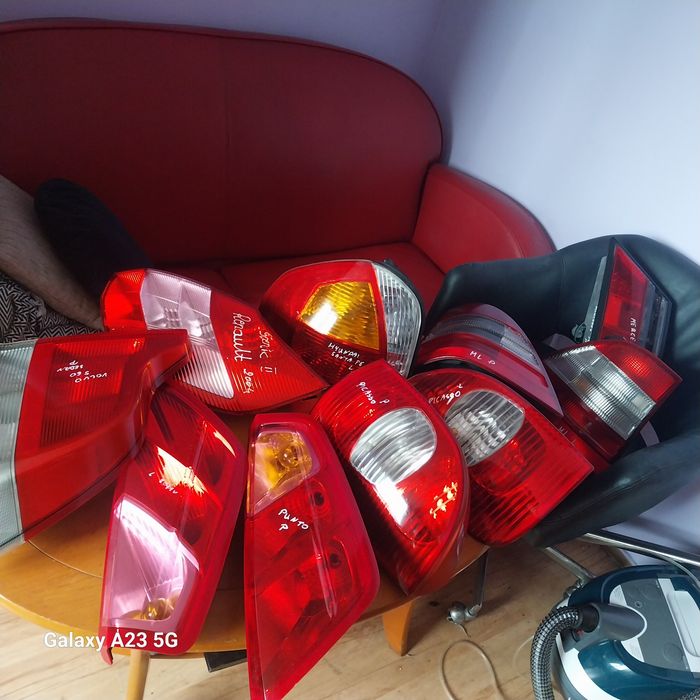 Lampy tylne ML W163, Scenic 2,Santa Fe, Picasso, Volvo s60,Punto, 124.