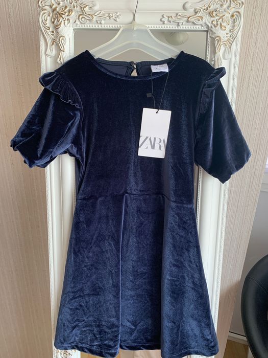 Велюровое платье Zara 9 лет 134 см
