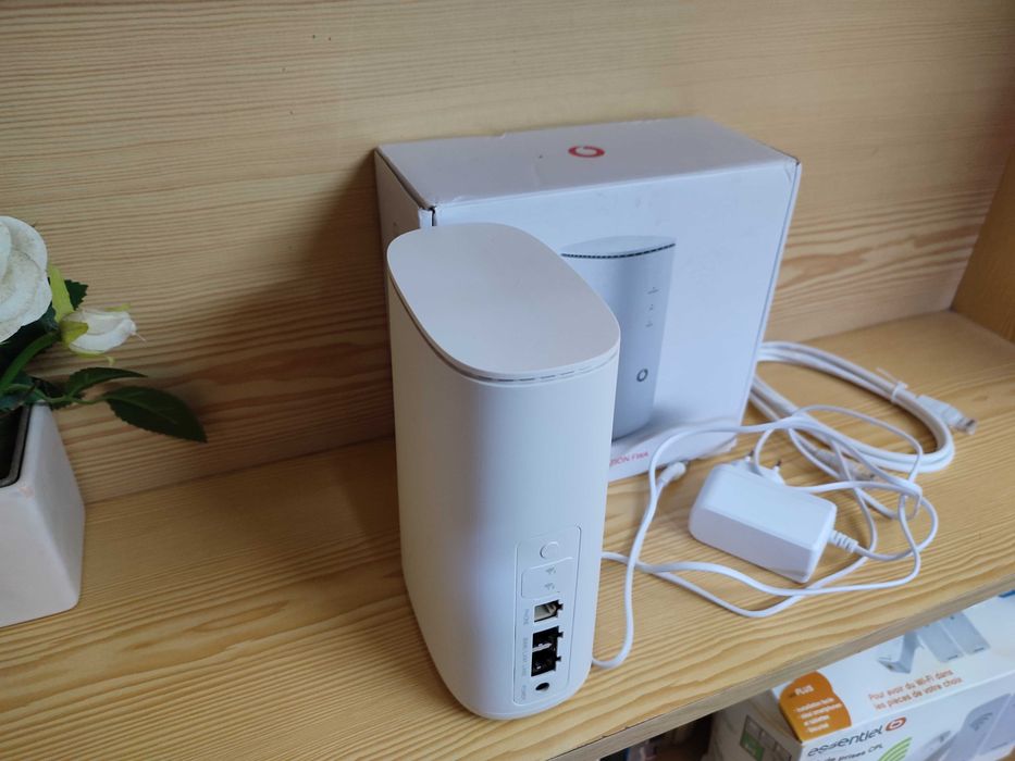 ZTE MF289F 4G+ CAT.20 Router