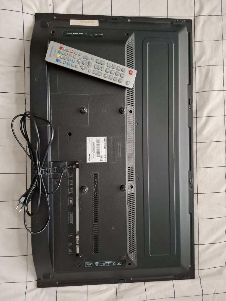 TV telewizor sharp aquos 32 lcd super