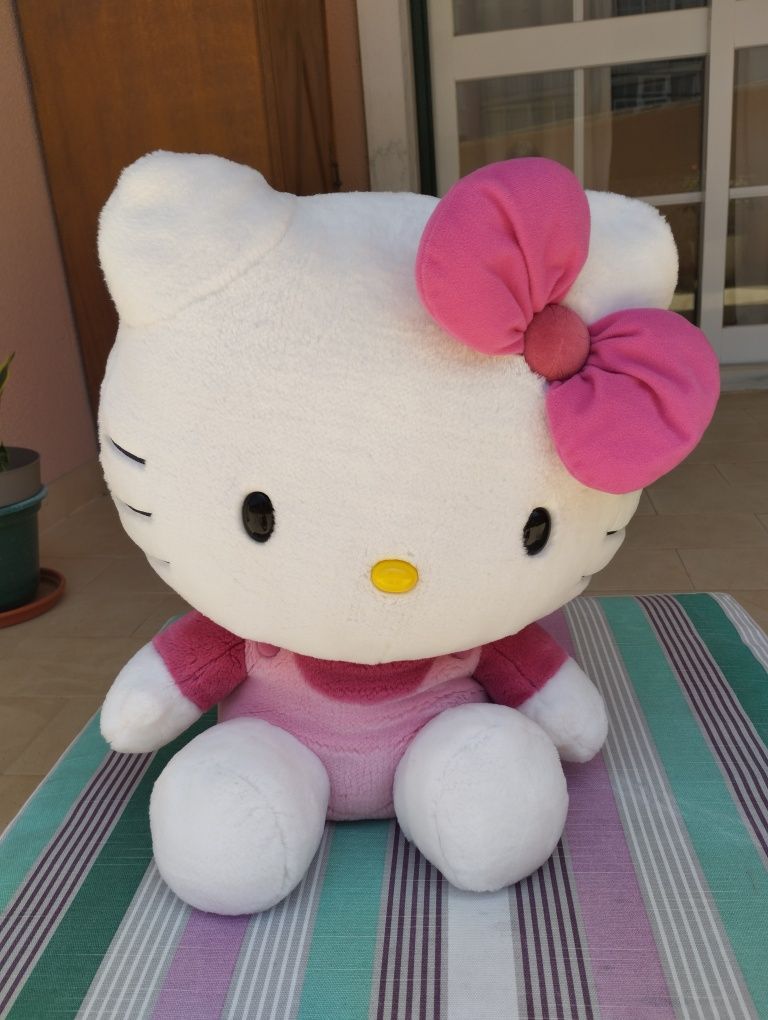 Peluche Hello Kitty