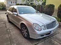 Mercedes E 240 LPG BRC 14 lat w rodzinie oryginalny lakier  i szyby