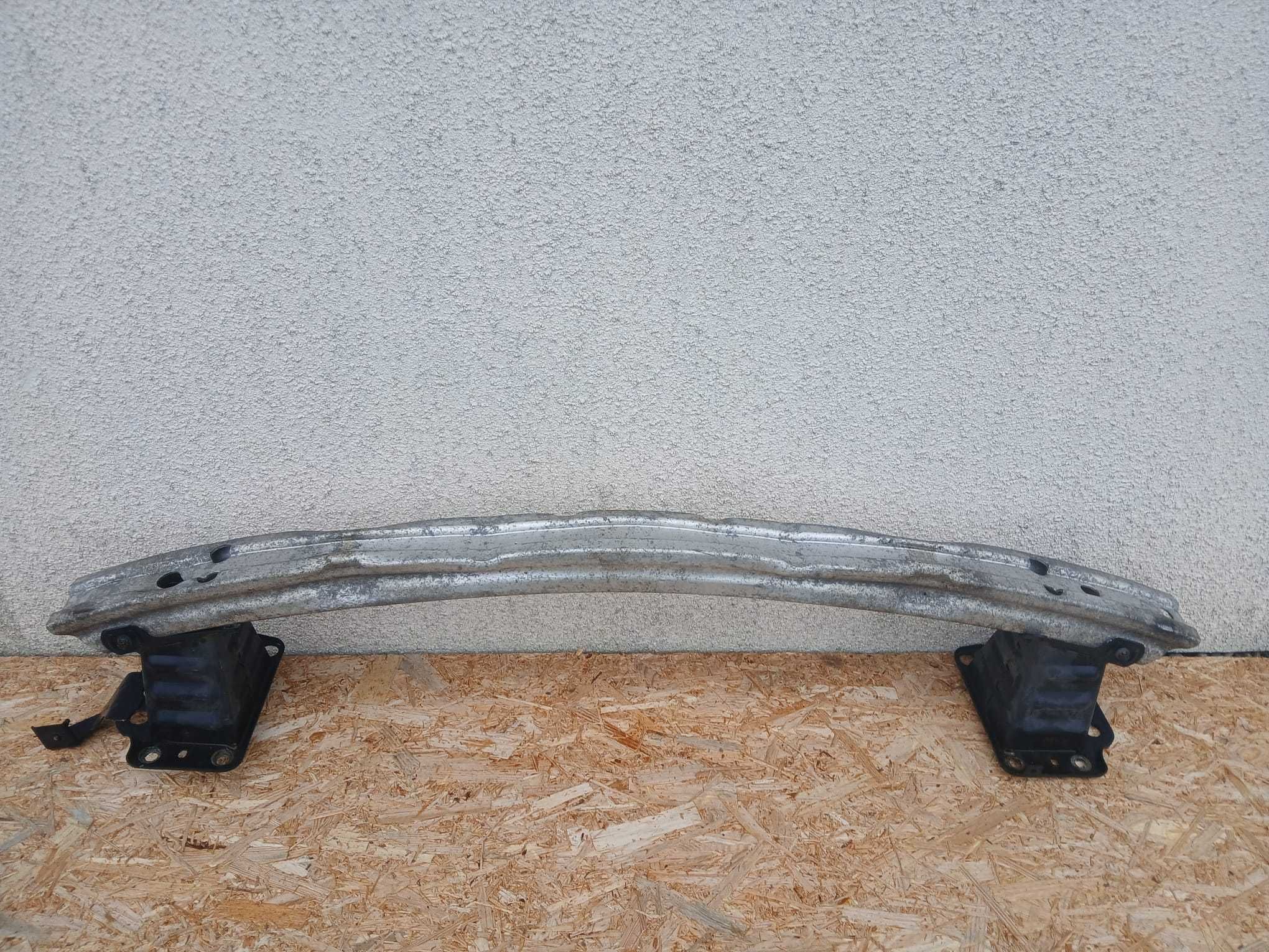 Opel Vectra c lift 05-08 przód przednia belka zderzaka kompletna