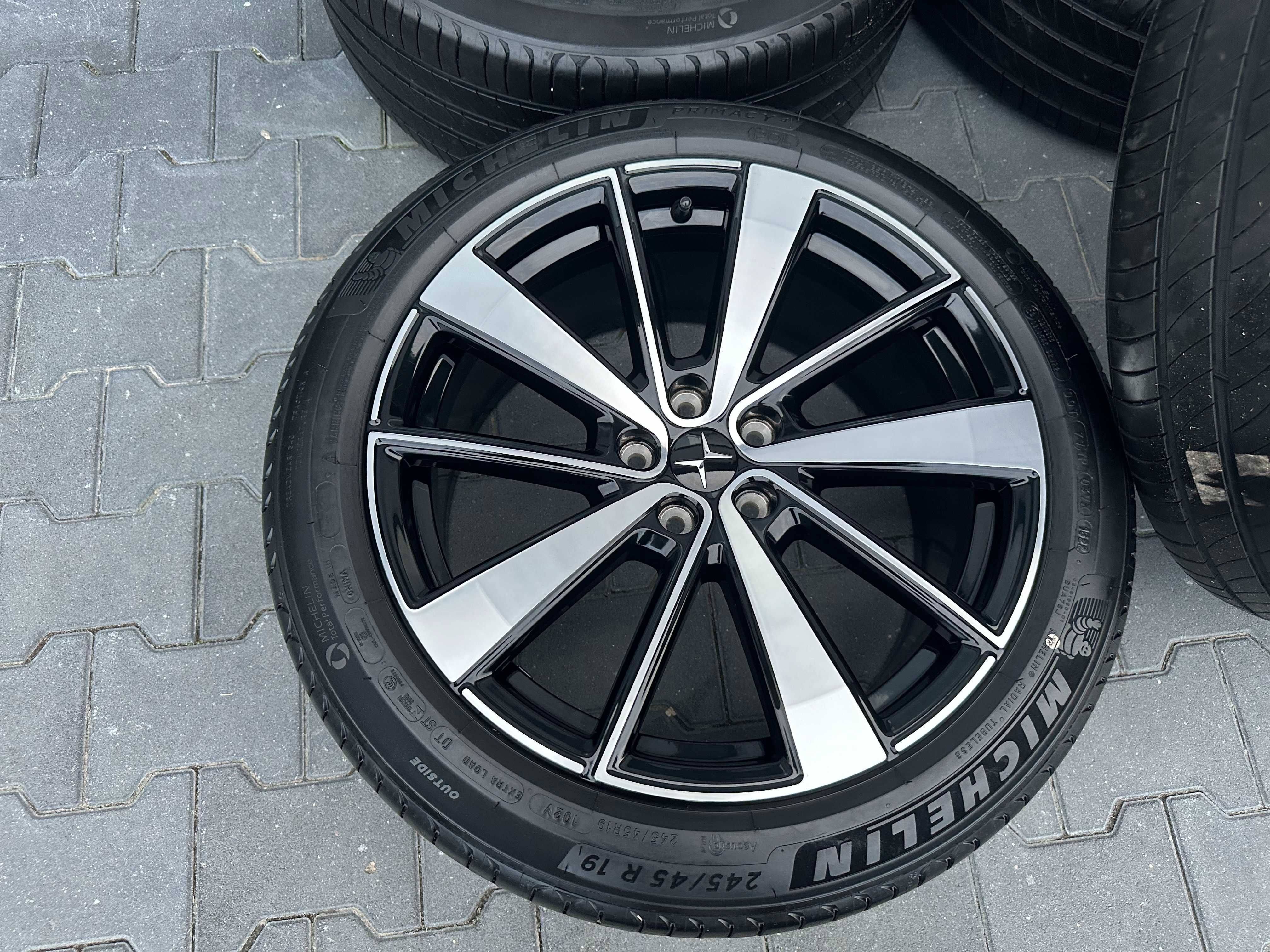 5x108 19 POLESTAR 2 VOLVO FORD 245/45R19 Michelin LATO