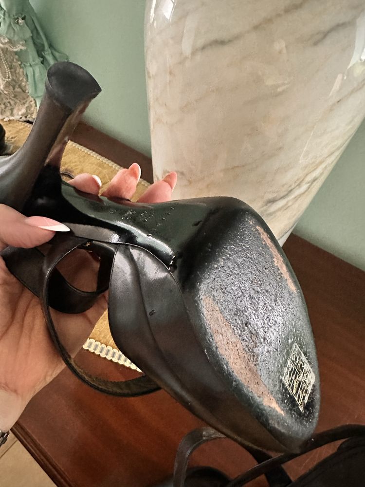 Czarne buty Casadei 39 rozmiar