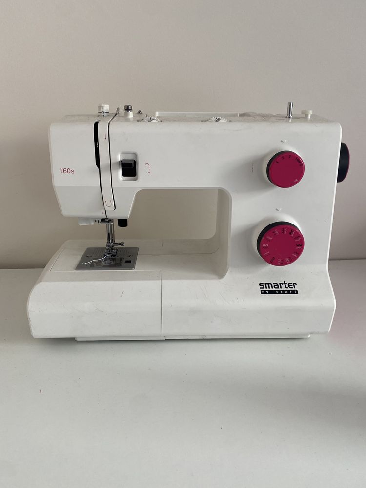 Maquina de Costura Pfaff Smarter 160s