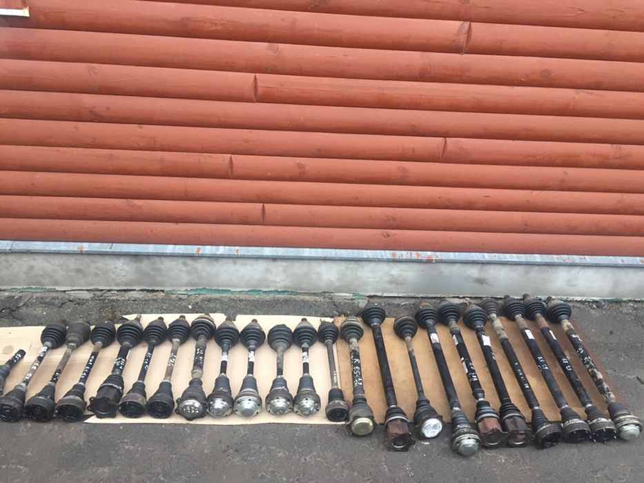 Полуось 1.6,1.9,2.0тді 1.4,1.6,2.0 фсі піввісь  skoda a5, pas b6.