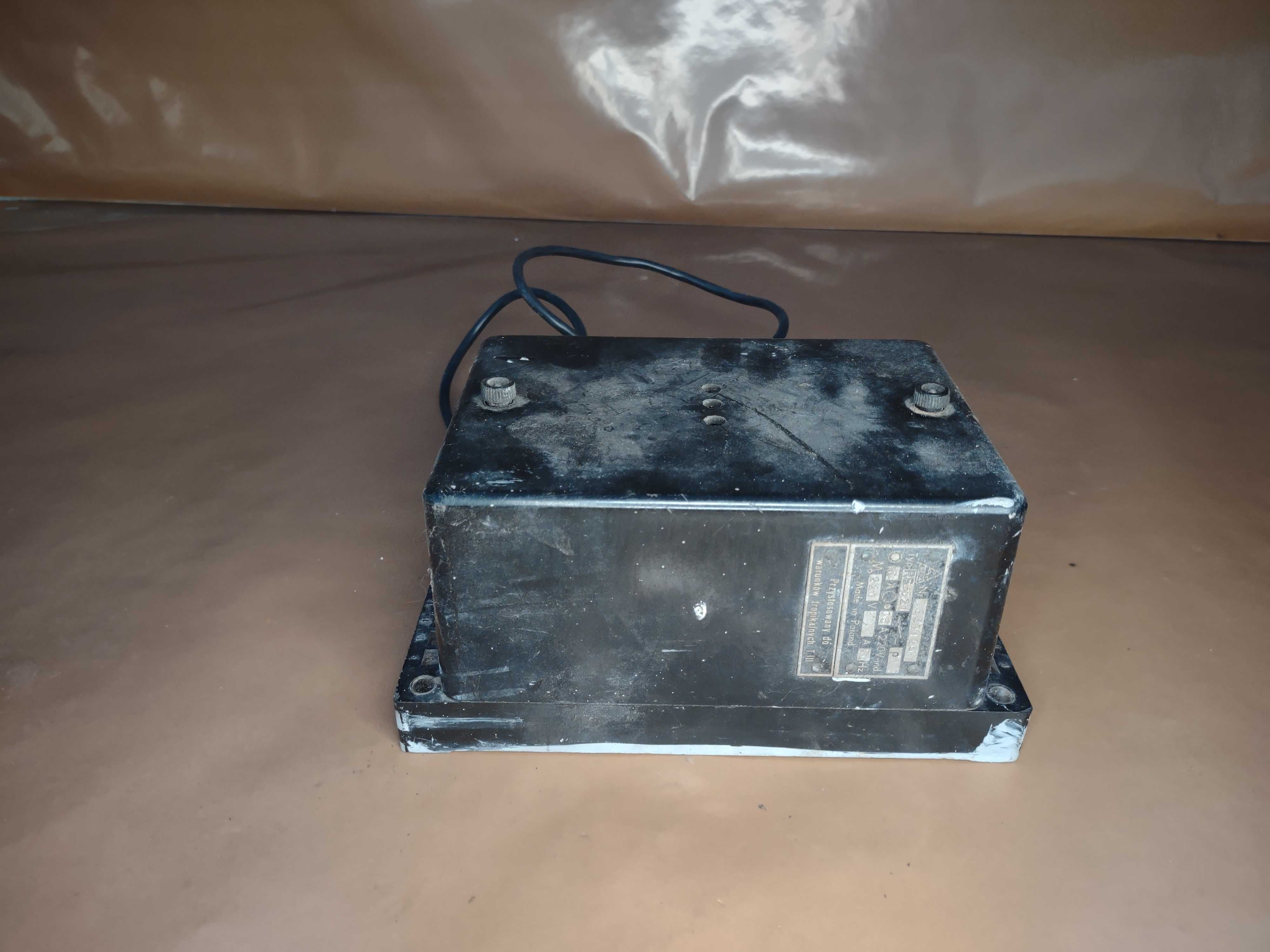 Transformator PRL - RS-521 . 220 - 380 / 24 V.